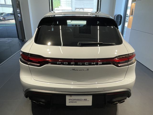 PORSCHE PORSCHE Macan 2022