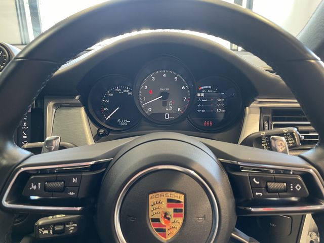 PORSCHE PORSCHE Macan 2022