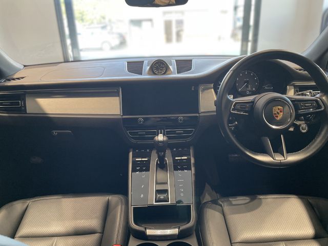 PORSCHE PORSCHE Macan 2022