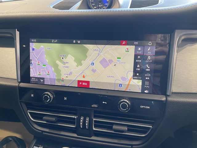 PORSCHE PORSCHE Macan 2022