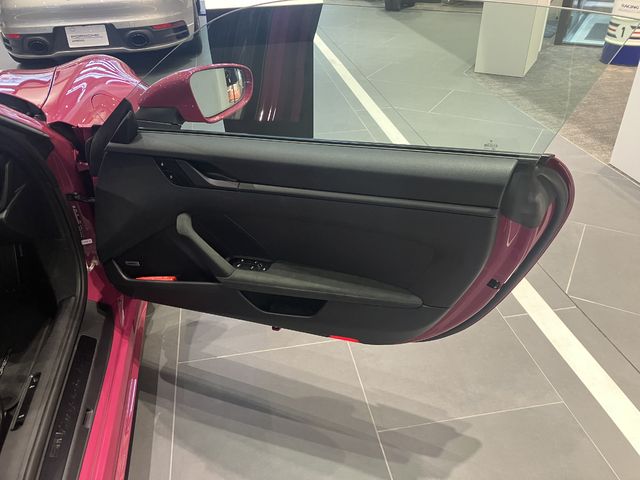 PORSCHE PORSCHE 911 2024