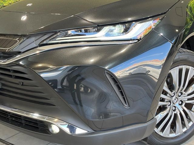 TOYOTA HARRIER HYBRID 2020
