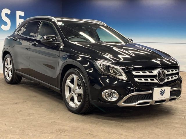 MERCEDES BENZ MERCEDES BENZ GLA class 2019