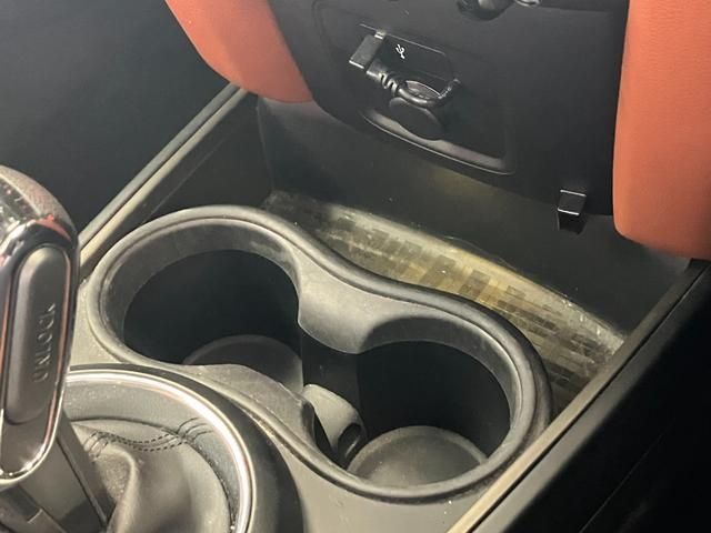 BMW MINI COOPER SD CROSSOVER 2022