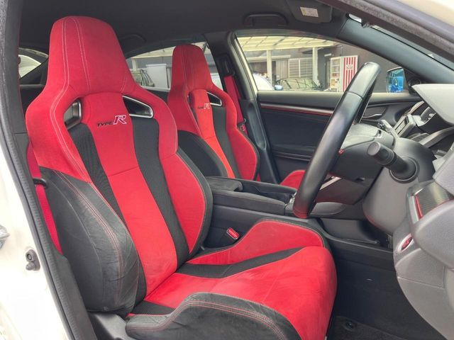 HONDA CIVIC hatchback 2018