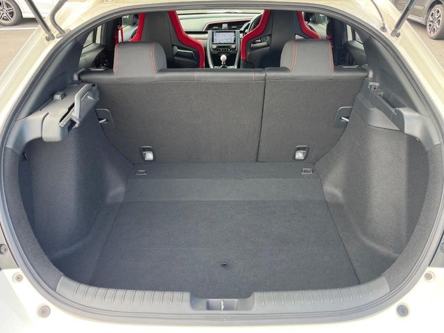 HONDA CIVIC hatchback 2018