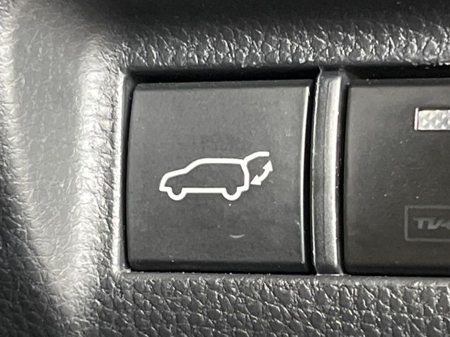 TOYOTA HARRIER 2WD 2021