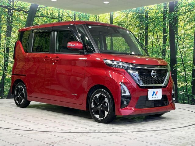 NISSAN ROOX 2021