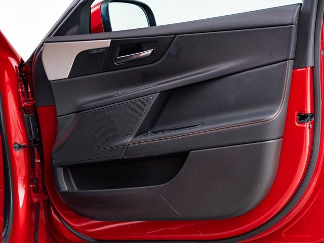 JAGUAR JAGUAR XEseries 2016