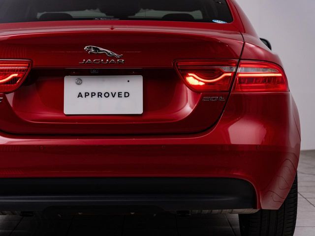 JAGUAR JAGUAR XEseries 2016