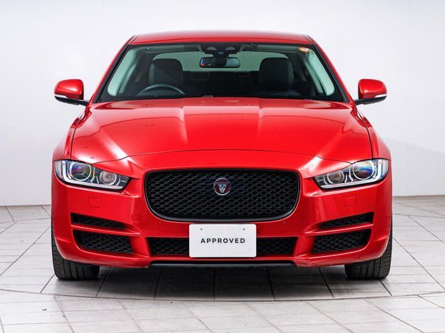 JAGUAR JAGUAR XEseries 2016