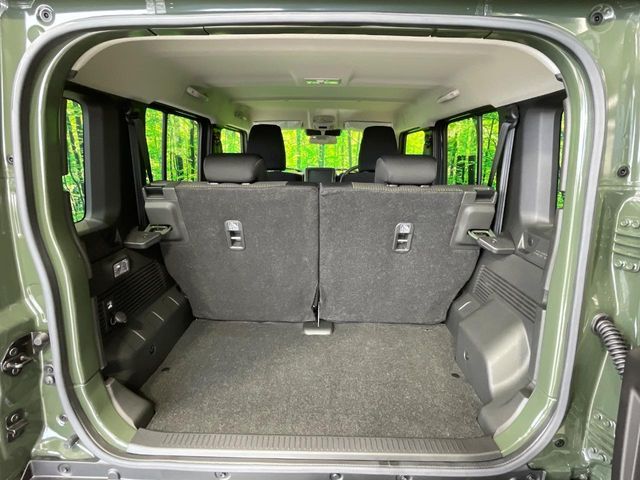 SUZUKI JIMNY NOMADE 2025