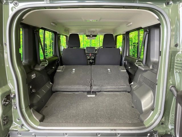 SUZUKI JIMNY NOMADE 2025