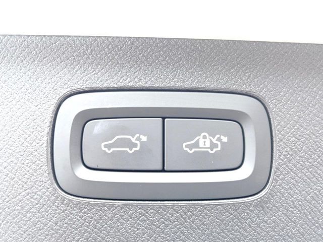 VOLVO VOLVO XC90 2020