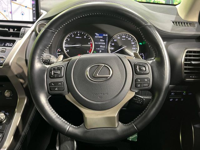 TOYOTA LEXUS NX300 AWD 2020