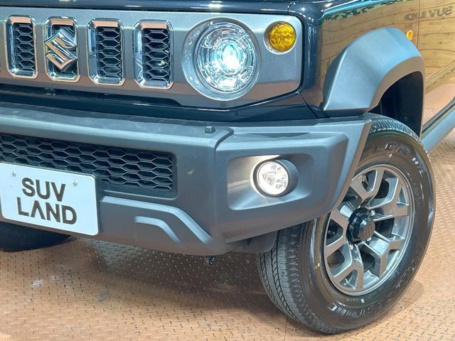 SUZUKI JIMNY NOMADE 2025