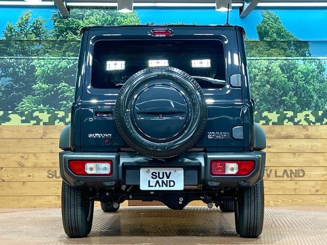 SUZUKI JIMNY NOMADE 2025