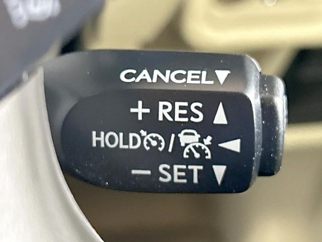 TOYOTA LANDCRUISER PRADO 2023