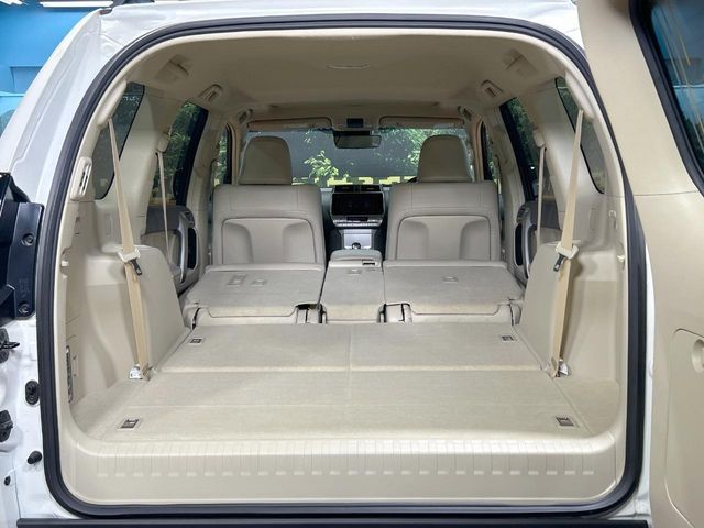 TOYOTA LANDCRUISER PRADO 2023