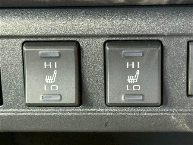 TOYOTA COROLLA CROSS HYBRID 2022