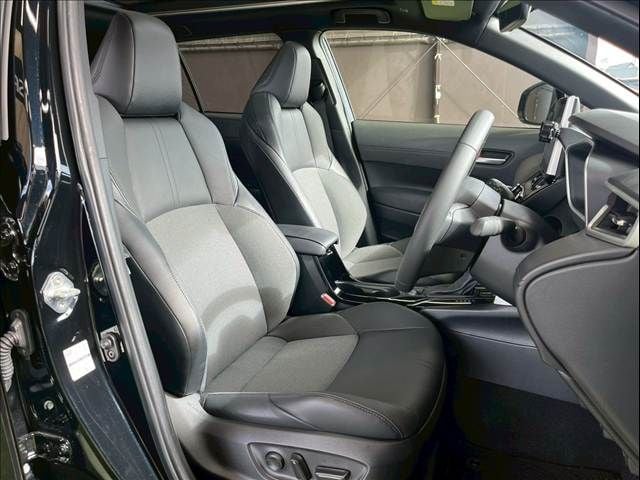 TOYOTA COROLLA CROSS HYBRID 2024