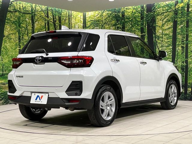 TOYOTA RAIZE 2025