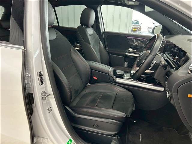 MERCEDES BENZ MERCEDES BENZ GLA class 2020