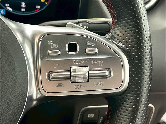 MERCEDES BENZ MERCEDES BENZ GLA class 2020