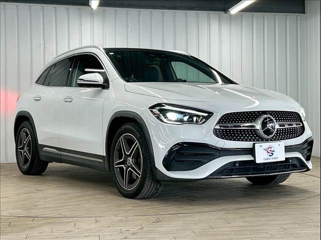 MERCEDES BENZ MERCEDES BENZ GLA class 2020