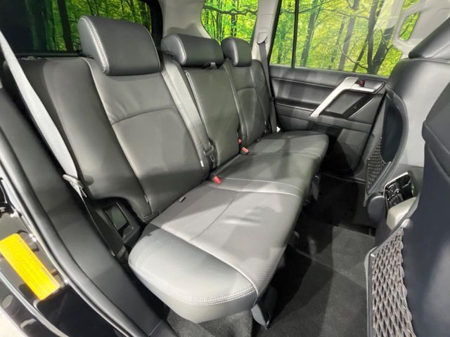 TOYOTA LANDCRUISER PRADO 2023