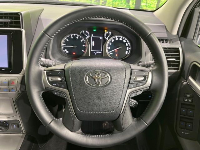 TOYOTA LANDCRUISER PRADO 2023