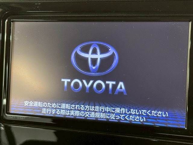 TOYOTA TANK 2017
