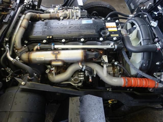 MITSUBISHI FUSOU FIGHTER 2023