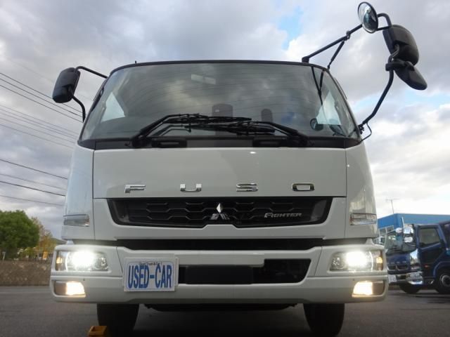 MITSUBISHI FUSOU FIGHTER 2023