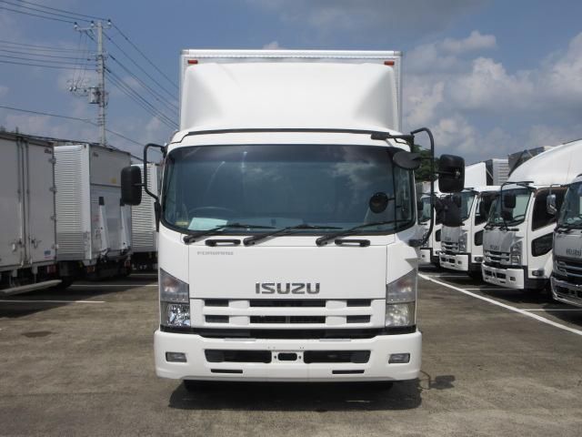 ISUZU FORWARD 2012