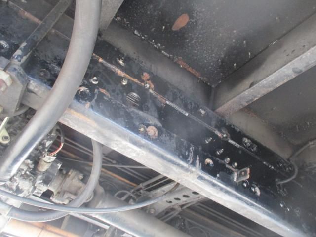 MITSUBISHI FUSOU FIGHTER 2002