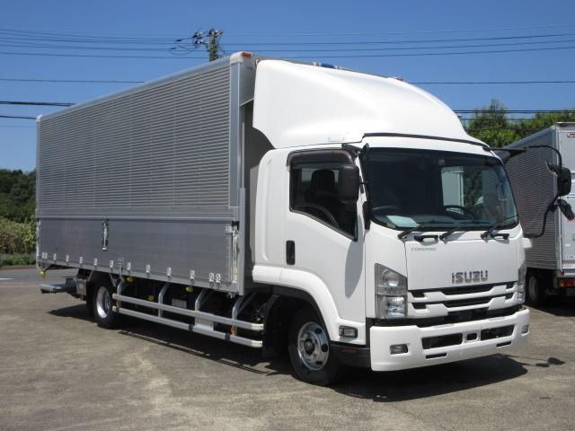 ISUZU FORWARD 2019