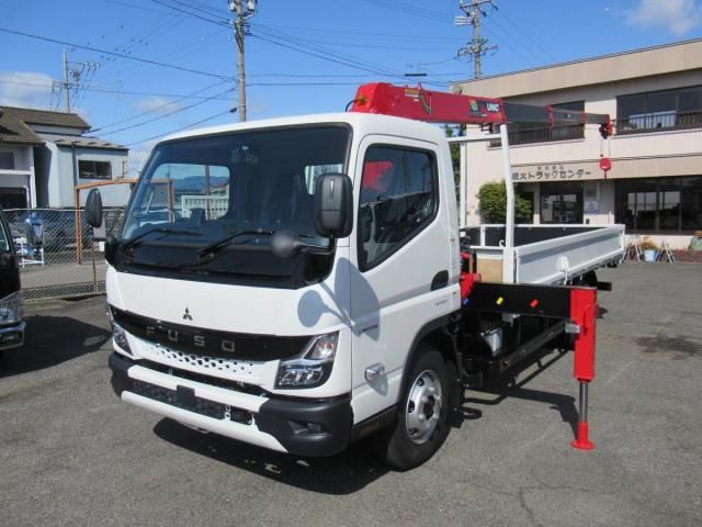 MITSUBISHI CANTER 2025