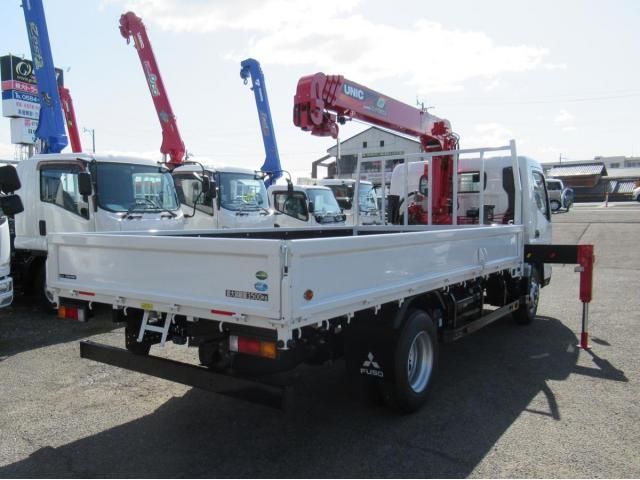 MITSUBISHI CANTER 2025