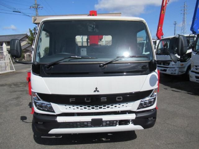 MITSUBISHI CANTER 2025