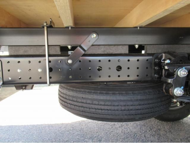 MITSUBISHI CANTER 2025