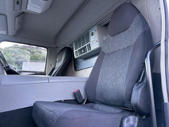 MITSUBISHI FUSOU SUPER GREAT 2024