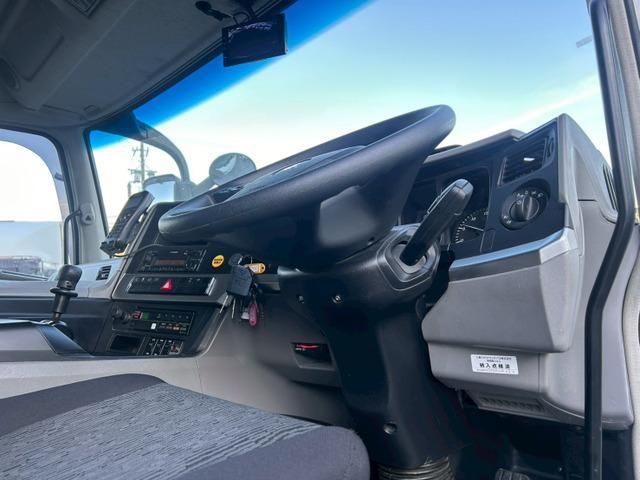 MITSUBISHI FUSOU SUPER GREAT 2024