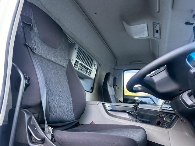 MITSUBISHI FUSOU SUPER GREAT 2024