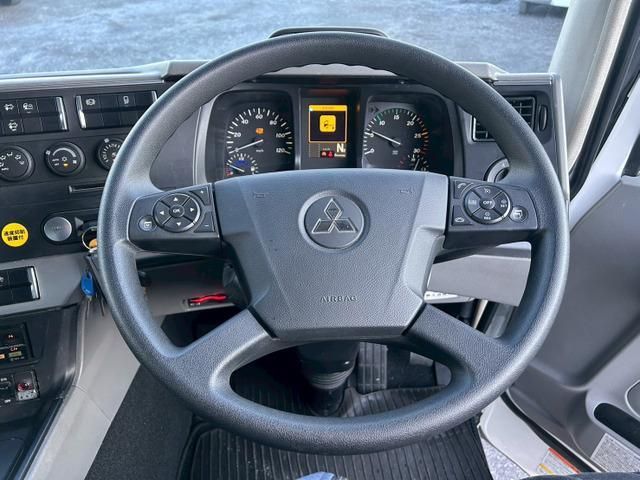 MITSUBISHI FUSOU SUPER GREAT 2024