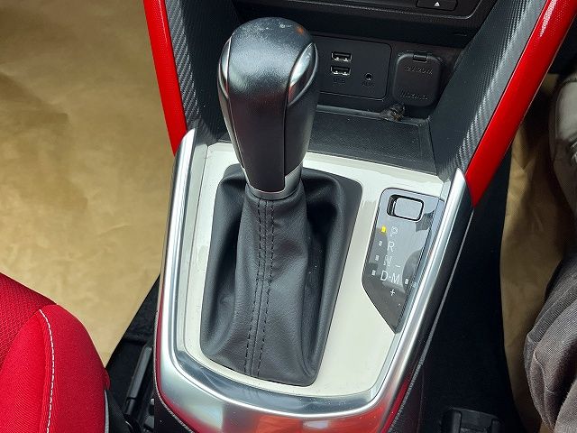 MAZDA DEMIO 4WD 2015