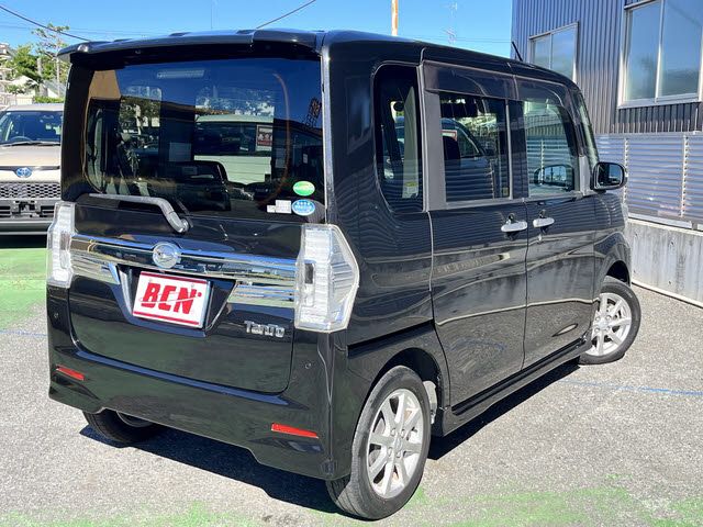 DAIHATSU TANTO CUSTOM 2015