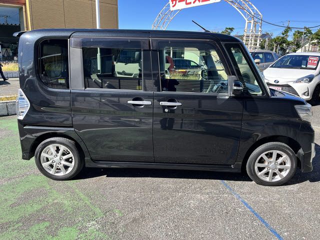 DAIHATSU TANTO CUSTOM 2015