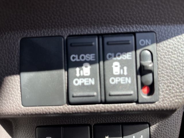 HONDA FREED HYBRID 2021