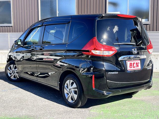 HONDA FREED HYBRID 2021